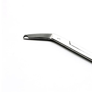 Tijeras Quirúrgicas Manuales de Acero Inoxidable para Corte Preciso de Suturas, Esterilizadas a Alta Temperatura, Hermann - Product Image 6