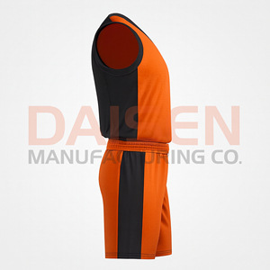 Ensemble d'uniformes de basketball personnalisés, légers et respirants, maillot et short pour l'entraînement et les tournois - Product Image 3