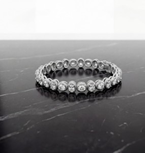 Pulsera de tenis clásica de plata con diamantes cultivados en laboratorio de talla brillante engastados en bisel, para mujer, regalo para fiesta, compromiso, aniversario, brillante - Product Image 2
