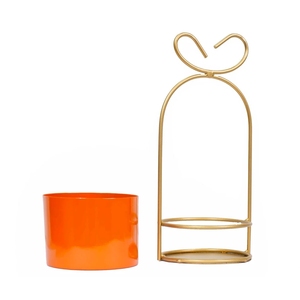 Support de plante en forme d'arche en fil doré luxueux et romantique avec pot en métal orange vibrant pour une décoration de salon charmante - Product Image 4