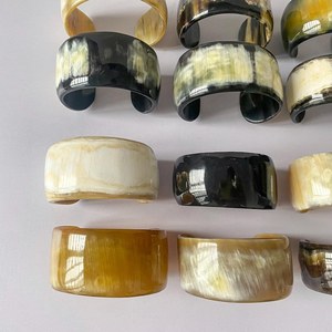 สร้อยข้อมือเขาวัวธรรมชาติสูงประมาณ3.5ซม. กำไลเขาจริงกำไลข้อมือกว้าง C เครื่องประดับเขาควาย - Product Image 5