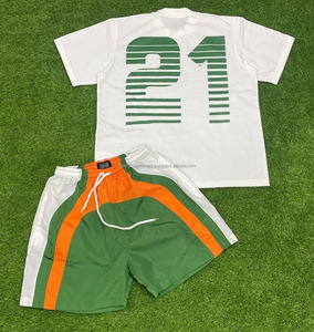 Conjunto de camiseta de Jersey informal de verano para hombre personalizado con bolsillos laterales chándal de algodón y poliéster con logotipo impreso - Product Image 3