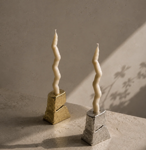 Support de bougie conique moderne en métal, décoratif, géométrique, pour table, décoration intérieure, centre de table de salle à manger, accessoire d'appoint - Product Image 1