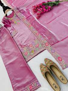 Ensemble de 3 pièces de vêtements ethniques de luxe modeste – Fabricant international de vêtements - Product Image 5