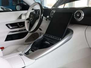 รถยนต์สปอร์ตเมอร์เซเดส-เบนซ์ SLR เมย์บัค SL680 4MATIC MONOGRAM SERIES รุ่นใหม่ ปี 2025 เกียร์อัตโนมัติ - Product Image 4