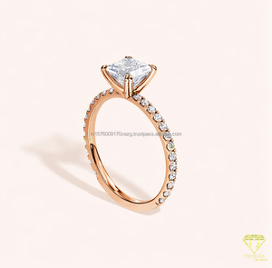 Anillo de compromiso de moissanita de moda con un brillo deslumbrante, directo de fábrica, para propuesta de matrimonio y uso diario, en venta. - Product Image 2