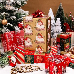 Rotoli di Carta da Regalo Natalizia Classica Vintage 17'' X 120'' Reversibili, Confezione Regalo con Babbo Natale Rosso, Accessori per le Festività - Product Image 2
