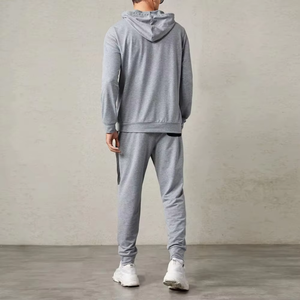 Conjunto Deportivo de Invierno Personalizado, Grueso y Holgado, 100% Poliéster, con Estampado por Transferencia de Calor, Pantalones Deportivos y Sudadera con Capucha para Hombre - Product Image 3