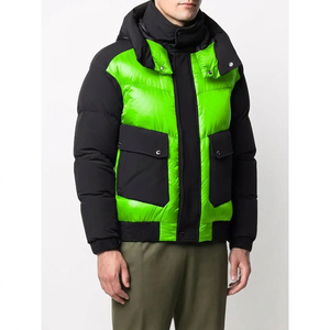 Veste d'hiver matelassée de haute qualité pour homme avec capuche zippée, veste en cuir rembourrée de duvet pour le style streetwear, fabriquée au Pakistan - Product Image 4