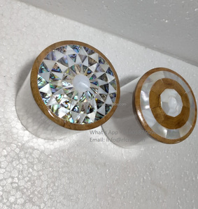 Cadeau Ramadan en forme de conteneur avec couvercle incrusté de nacre d'ormeau en bois acrylique de conception unique moderne pour le stockage de desserts décoratifs - Product Image 2