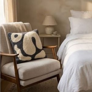 Hot Selling Tufted Square Throw <b>Pillow</b> Geometric Pattern <b>Black</b> Beige Minimalist Design Washable Decorative Cushion - Product Image 6