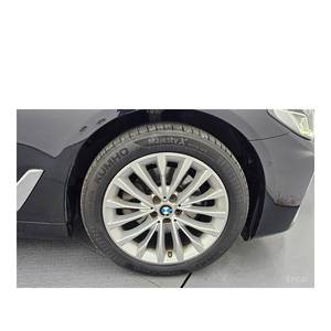 BMW Série 5 523d XDrive Luxe Novembre 2022 65 753 km Diesel Automatique Norme d'émission Euro V Volant à gauche - Product Image 5