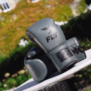 Guantes de Entrenamiento Premium OEM para Adultos, Color Gris, con Parte Superior Ajustable de Cuero Sintético, Más Vendidos - Product Image 6