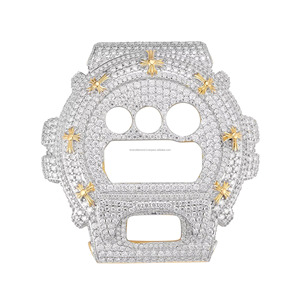 Montre personnalisée haut de gamme pour homme Dvars Diamond GA36, boîtier en métal glacé, look moderne et élégant, bracelet en acier, finition minimaliste de luxe glacée - Product Image 5