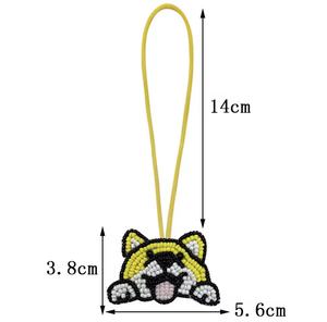 Llaveros y dijes de pulsera artesanales vintage con pedrería brillante, multicolor, con letras del alfabeto iniciales, en colores amarillo y negro, para fiesta, con diseño de perro - Product Image 2