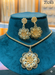 Meilleures ventes 2024 : Ensemble collier et boucles d'oreilles tendance pour femme, style africain inspiré de l'Inde, en alliage plaqué or/argent avec cristaux/strass - Product Image 6