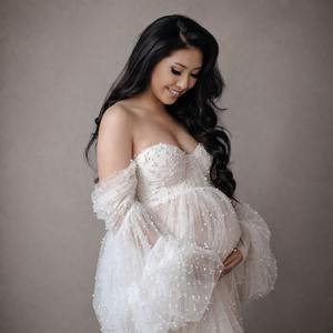 Vestido de Maternidad Blanco Perla para Baby Shower, Elegante Vestido de Embarazo con Hombros Descubiertos, Suave y Fluido, para Sesión de Fotos y Fiestas - Product Image 2