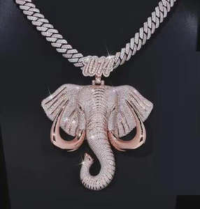 Pendentif Éléphant en Moissanite, Collier de Luxe Hip Hop Bling-Bling, Bijou Animal Scintillant, Design Tronc d'Éléphant en Or Rose - Product Image 1
