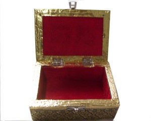 Handcrafted Brass Gold-Plated Embossed Antique Design Dry Fruit <b>Gift</b> <b>Box</b> Decorative Indian Wedding Worship <b>Small</b> - Product Image 2