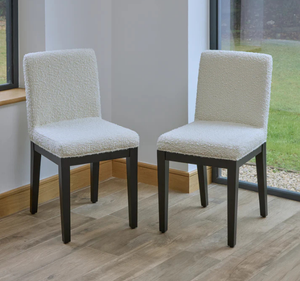 ชุดโต๊ะรับประทานอาหารไม้สักแท้ Alma สไตล์มินิมอล - Product Image 3