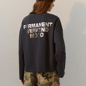 เสื้อยืดแขนยาวผู้หญิง OEM ลายกราฟิกขนาดใหญ่ สไตล์ลำลอง สตรีทแวร์ เสื้อแขนยาว ผู้ผลิตเสื้อผ้าสั่งทำ ขายส่ง - Product Image 2