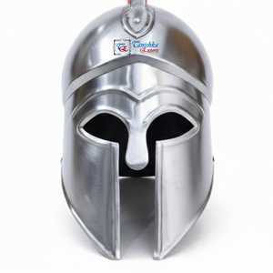 Casco Corintio Metálico Electrochapado Pulido Hecho a Mano con Pluma Roja, Armadura Medieval, Disfraz Moderno de Navidad Tanishka - Product Image 3