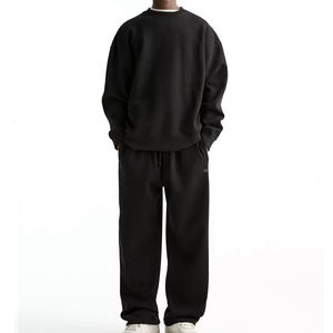 Ensemble assorti en gros avec survêtement en molleton épais pour les marques de streetwear américaines, survêtements personnalisés - Product Image 1