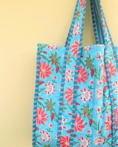 Handmade Block Print Quilted Cotton <b>Tote</b> Bag Floral Pattern Women's Zipper Closure High Quality Summer <b>Beach</b> Ready - Product Image 3