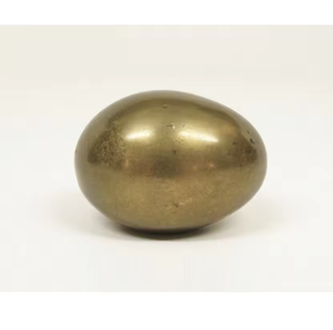 Prensapapeles multifuncional en forma de corazón de latón con acabado dorado pulido de alta calidad, hecho a mano. - Product Image 6