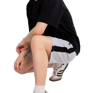 Shorts Bermuda en coton gris foncé pour homme avec bande latérale et cordon de serrage à la taille, tenue décontractée - Product Image 5