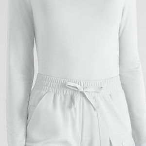 T-shirt de sous-blouse médicale à manches longues en tricot extensible à col rond pour hôpital OEM 2026 - Product Image 3