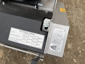 เครื่องตัดหญ้าสำหรับรถขุด PMLHY-070 ขนาด 1.5-3.5 ตัน อุปกรณ์เสริมสำหรับงานหนักในการทำลายพื้นที่ - Product Image 2