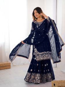 Élégant ensemble Sharara de style pakistanais avec broderies et paillettes – Collection Festival et Mariage - Product Image 2
