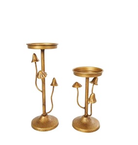 Attractive metal candle holder makes it a standout <b>decorative</b> accessory ideal for use as a wedding <b>table</b> centerpiece - Product Image 6