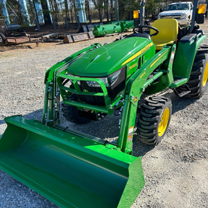 Tracteur agricole d'occasion John Deere 3038E de qualité supérieure avec moteur et pompe 4x4 et engrenages de qualité - Product Image 4