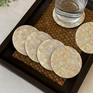 Posavasos de Nácar de Diseño, Posavasos Hechos a Mano para Bebidas, Posavasos para Mesa de Comedor, Artículo de Regalo - Product Image 1