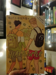 <span class=keywords><strong>Heartstopper</strong></span> Volumen Tres de Alice Oseman, libro de bolsillo, éxito de ventas para adultos - Product Image 2