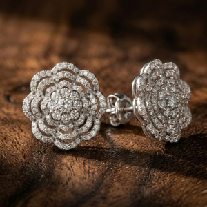 Hong Kong Jewelry's High Quality 18K White Gold Stud Earrings Romantic Vintage Design Diamond Women's Flower Shape Wedding - Product Image 1