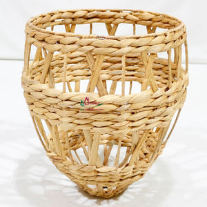 Artex Dong Thap Factory Abat-jour en bambou rustique Lampe suspendue vintage faite à la main pour les intérieurs de restaurant, d'hôtel et de ferme - Product Image 4