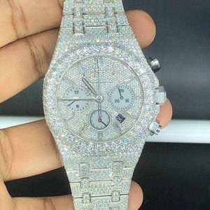 Montre carrée 25 mm avec cadran blanc, mouvement mécanique ETA, diamants VVS, moissanite, bracelet en acier inoxydable, étanche 10 bars - Product Image 1