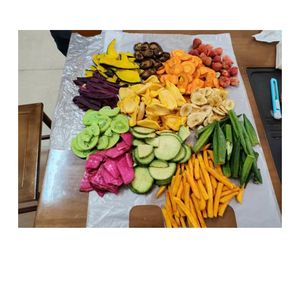 ผลไม้อบแห้งรวมเวียดนาม สำหรับขายปลีก ส่งออก และขายส่ง - Product Image 1