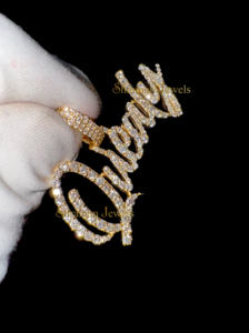 อินเทรนด์10K สร้อยคอทองคำแท้มินิมอลมินิมอลที่ดีพร้อมจี้เพชรแท้ธรรมชาติที่กำหนดเองสคริปต์จี้ตัวอักษรโค้งและเสน่ห์ - Product Image 4