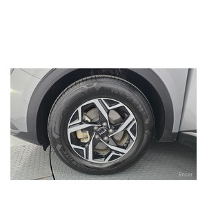 Kia Sportage Diésel 4WD Euro V Automático 2023 con Asientos de Cuero, 31,746 km, Volante a la Izquierda, Cámara Trasera - Product Image 5