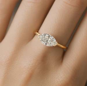 Anillo de Compromiso de Lujo Chapado en Oro con Moissanita Corte Marquesa, Engaste Solitario en V, Anillo de Promesa para Aniversario de Bodas - Product Image 3