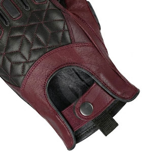 Premium Handcrafted Leather <b>Gloves</b> For Men Featuring Soft Feel Durable Construction And Versatile Daily Use - Product Image 3