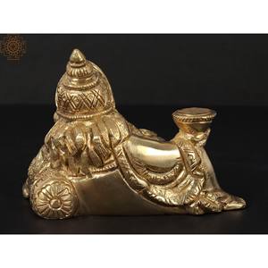 Escultura de latón de Lord Kubera de 4 pulgadas hecha a mano en la India para regalar - Product Image 4