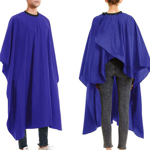 Capes de barbier en polyester de haute qualité, résistantes à l'eau, durables et écologiques, unisexes, couleurs et tailles personnalisées disponibles - Product Image 1