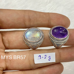 แหวนเงินแท้ 925 ทำมือสำหรับผู้หญิง สไตล์โบฮีเมียนย้อนยุค ประดับด้วยมูนสโตนธรรมชาติและอเมทิสต์ แหวนพลอยแสนโรแมนติก - Product Image 1
