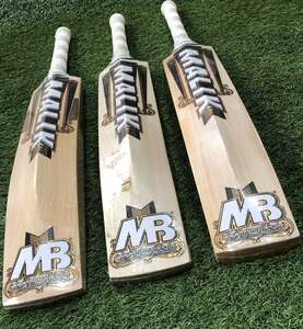 ไม้คริกเก็ต MB Malik MBS Gold Platinum Edition English Willow ทนทาน น้ำหนักเบา พร้อมเสียงตีที่ยอดเยี่ยม และปลอกไม้คริกเก็ต - Product Image 1