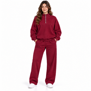 Conjunto de dos piezas de sudadera con media cremallera y pantalón de chándal de forro polar grueso para mujer con logo OEM personalizado, ropa de descanso y chándal con capucha para mujer - Product Image 1